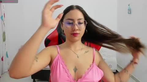 sweet_coral_ online show from 01-13-26, 11:04