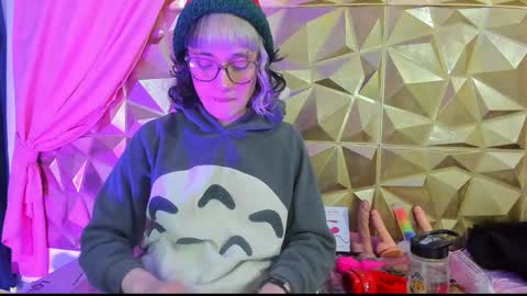 Snapshot of sweet_emmili chatting on 12-14-24, 03:15 emmili online show from 12-14-24, 03:15