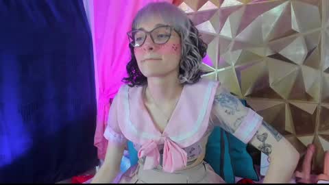 Snapshot of sweet_emmili chatting on 01-17-25, 03:11 emmili online show from 01-17-25, 03:11