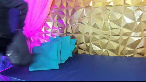 Snapshot of sweet_emmili chatting on 01-17-25, 06:12 emmili online show from 01-17-25, 06:12