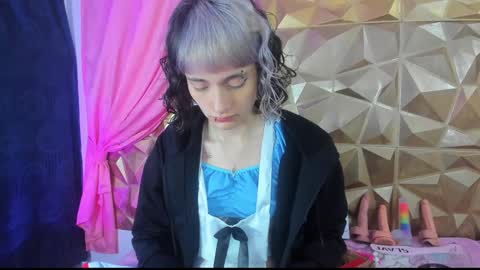 Snapshot of sweet_emmili chatting on 01-21-25, 12:07 emmili online show from 01-21-25, 12:07