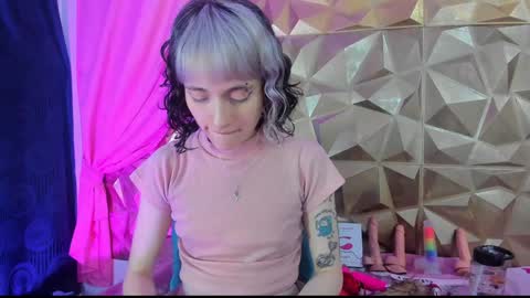 Snapshot of sweet_emmili chatting on 01-25-25, 12:16 emmili online show from 01-25-25, 12:16