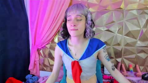 Snapshot of sweet_emmili chatting on 02-11-25, 12:05 emmili online show from 02-11-25, 12:05