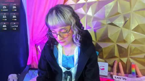 Snapshot of sweet_emmili chatting on 03-11-25, 03:23 emmili online show from 03-11-25, 03:23