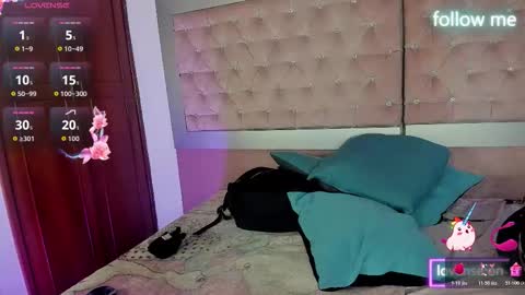  emmili  online show from 03-24-26, 12:10