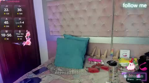  emmili  online show from 04-02-26, 12:03