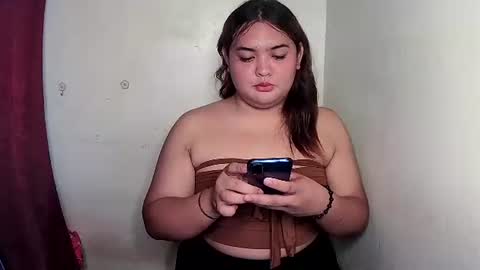 sweet_frex123 online show from 11-23-25, 07:30