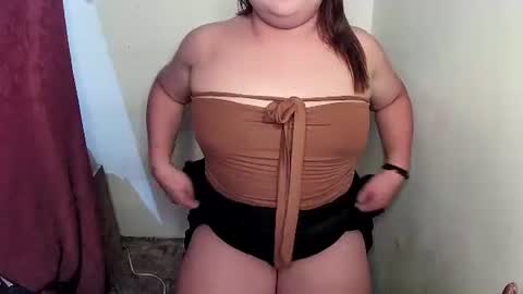 sweet_frex123 online show from 12-16-25, 09:47