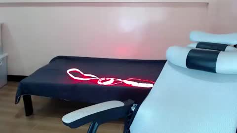 sophia daisy  online show from 10-15-25, 12:44