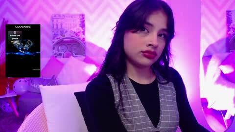 Snapshot of sweet_kaalisa chatting on 01-05-25, 01:04 KAALISA online show from 01-05-25, 01:04