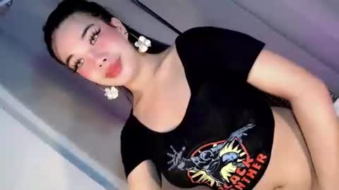 sweet_katrina69 online show from 10-19-25, 11:44