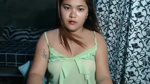 Snapshot of sweet_kelly11 chatting on 12-17-24, 11:06 sweet_kelly11 online show from 12-17-24, 11:06