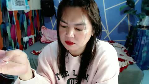 Nicahhh online show from 12-22-24, 05:12