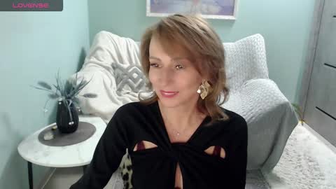Helen online show from 09-22-25, 06:15