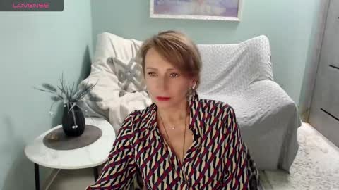Helen online show from 09-25-25, 07:34