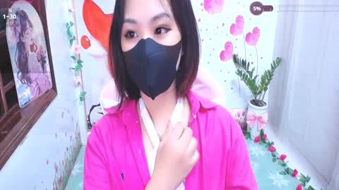 Lily online show from 09-11-25, 05:46