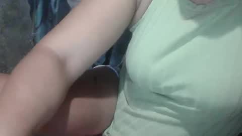 sweet_lily0613 online show from 02-03-25, 03:17