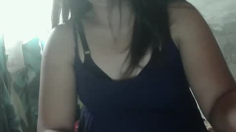 sweet_lily0613 online show from 02-05-25, 04:06