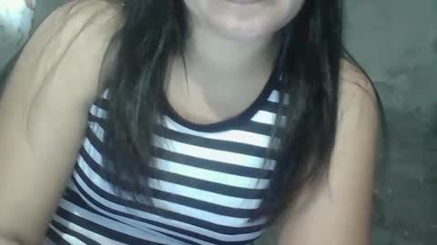 sweet_lily0613 online show from 02-06-25, 08:07