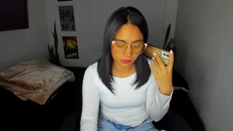 Lina online show from 03-13-26, 01:34