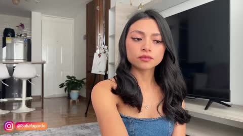 free            private online show from 10-01-25, 05:41