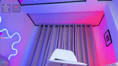 Snapshot of sweet_mackensy chatting on 12-16-25, 02:49 Miss Mackensy online show from 12-16-25, 02:49