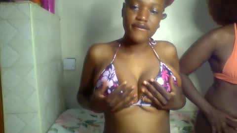Snapshot of sweet_maya5 chatting on 03-25-26, 01:33 Sweet maya5 online show from 03-25-26, 01:33
