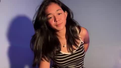 Snapshot of sweet_megan0 chatting on 10-16-25, 11:44 Megan online show from 10-16-25, 11:44