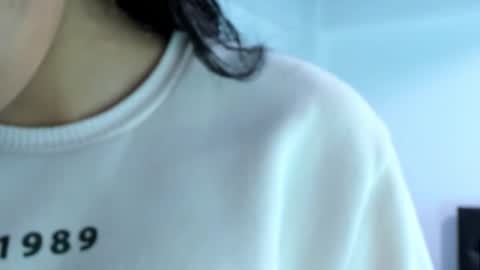 Snapshot of sweet_nhaomy chatting on 11-05-25, 07:36 Nhaomy online show from 11-05-25, 07:36