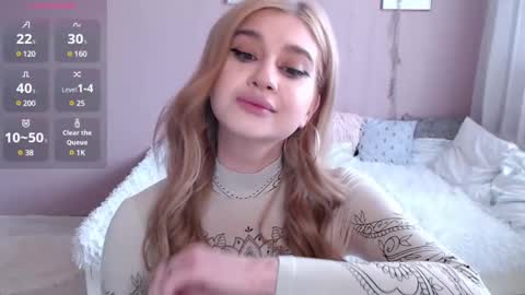 Snapshot of sweet_nicole_333 chatting on 03-10-25, 11:10 sweet_nicole_333 online show from 03-10-25, 11:10
