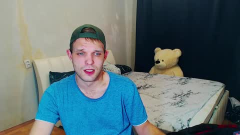 Grin online show from 01-09-25, 01:56