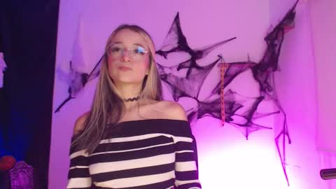 Penny  online show from 10-30-25, 11:27