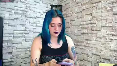  LAUREN  online show from 02-19-25, 08:10