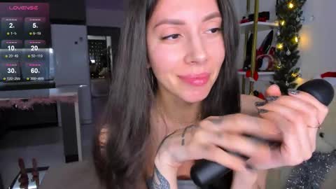 Ashley online show from 12-20-25, 06:48