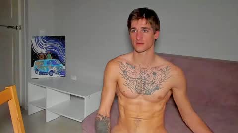 sweet_smith8 online show from 12-22-24, 11:00