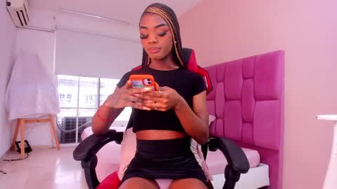 sweet_stacie online show from 02-18-25, 01:11