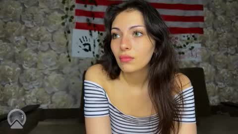 sweet_strrawberies online show from 10-06-25, 07:22