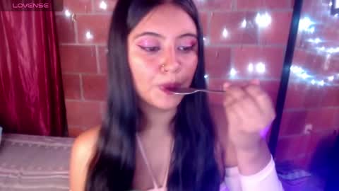 susy 222 online show from 02-05-25, 10:33