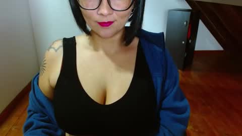 Snapshot of sweet_tammyy chatting on 02-05-25, 12:20 tammy IG stammy 36 online show from 02-05-25, 12:20
