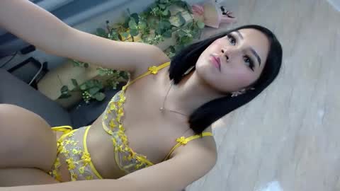sweet_tatiana28 online show from 11-06-25, 06:25