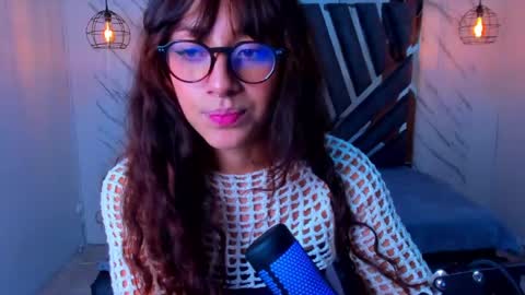 Snapshot of sweet_venus4 chatting on 03-08-25, 03:24 sweet_venus4 online show from 03-08-25, 03:24