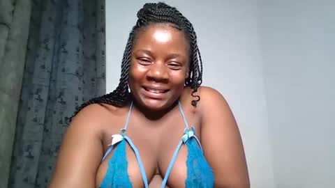 Snapshot of sweetafricangal chatting on 11-08-25, 03:29 NASHA online show from 11-08-25, 03:29