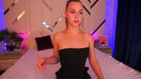 SweetAngellic online show from 09-09-25, 01:32