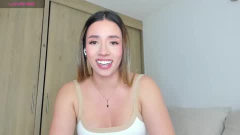 Snapshot of sweetann08 chatting on 02-15-25, 08:33 Camila online show from 02-15-25, 08:33