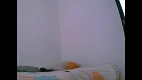 Snapshot of sweetapril_1991 chatting on 09-14-25, 07:02 sweetapril_1991 online show from 09-14-25, 07:02