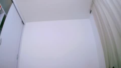 Snapshot of sweetapril_1991 chatting on 11-28-25, 10:45 sweetapril_1991 online show from 11-28-25, 10:45