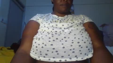 sweetbaby46 online show from 09-16-25, 07:48