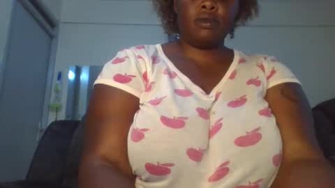 sweetbaby46 online show from 10-04-25, 09:07