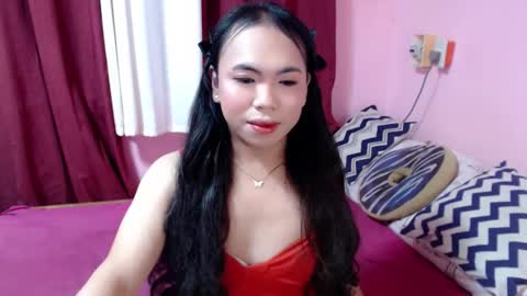 Snapshot of sweetbabyanna chatting on 10-28-25, 11:47 SweetAnna online show from 10-28-25, 11:47