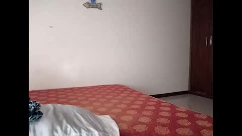 Snapshot of sweetbee018 chatting on 02-07-26, 10:52 Lunargirl online show from 02-07-26, 10:52